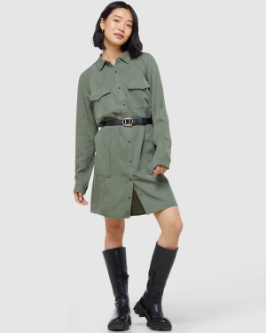 Superdry Code Essential Tape Černé | 427103-DGO